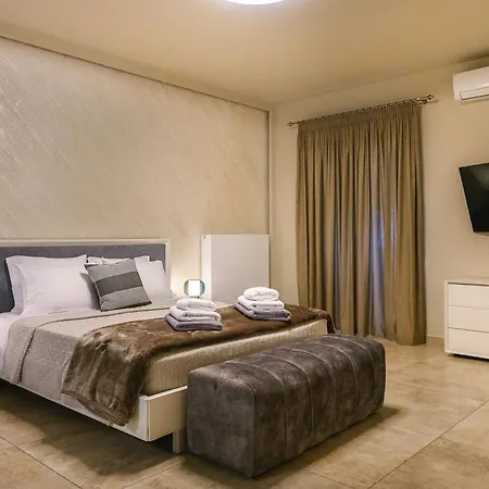 Daedalus Luxury - Seaview & Heated Pool Kontokali