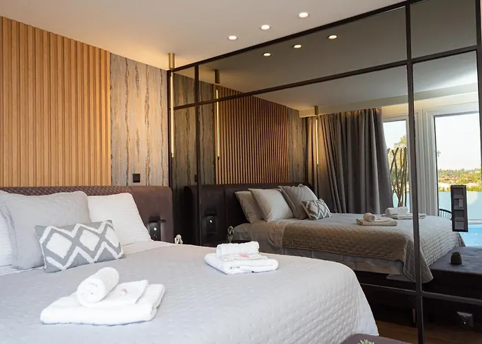 Daedalus Luxury - Seaview & Heated Pool * Kontokali