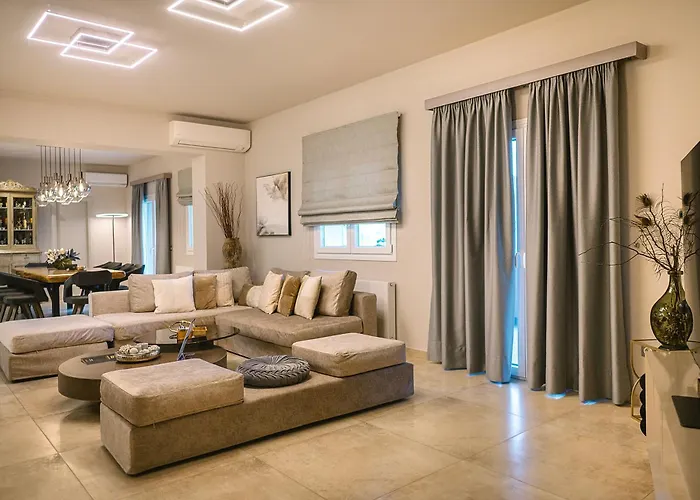 Daedalus Luxury - Seaview & Heated Pool *