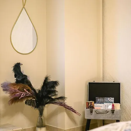 Daedalus Luxury - Seaview & Heated Pool