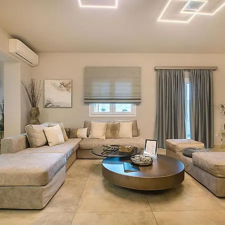 Daire Daedalus Luxury - Seaview & Heated Pool