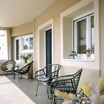 Daedalus Luxury - Seaview & Heated Pool Apartament Kontokali