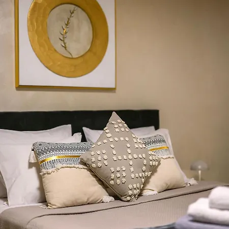 Apartament Daedalus Luxury - Seaview & Heated Pool