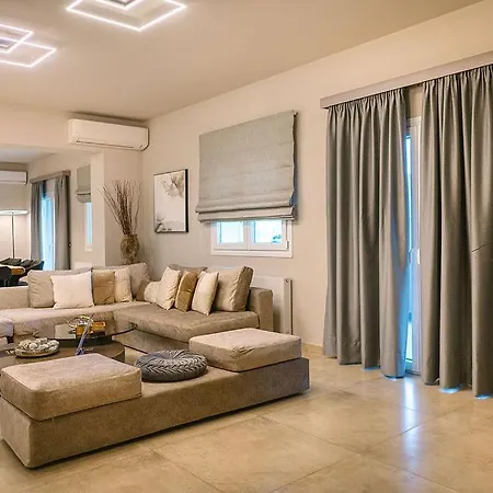Daedalus Luxury - Seaview & Heated Pool *